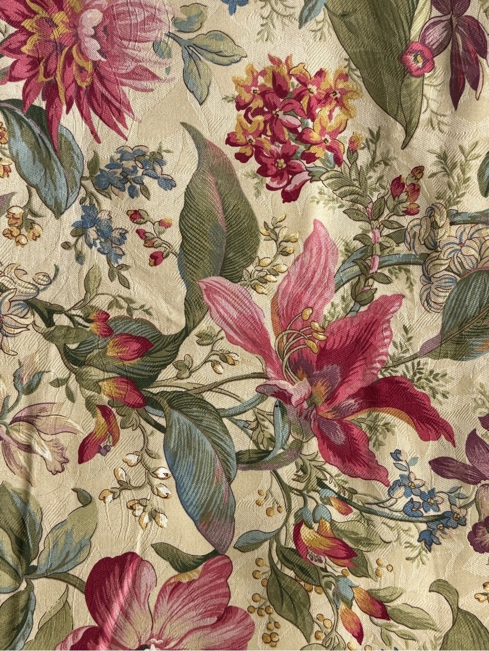 Raymond Waites Mill Creek Emmanuelle floral upholstery fabric 6 yds - Picture 2 of 10